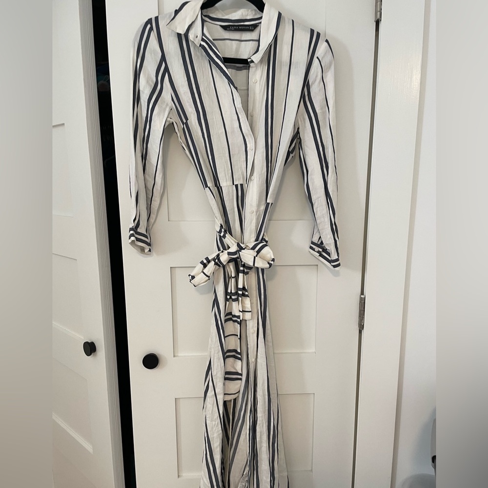 Zara dress size small